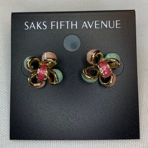 NWT Saks Fifth Avenue Beautiful Multicolored Ribbon Style Pierced Post Earrings!